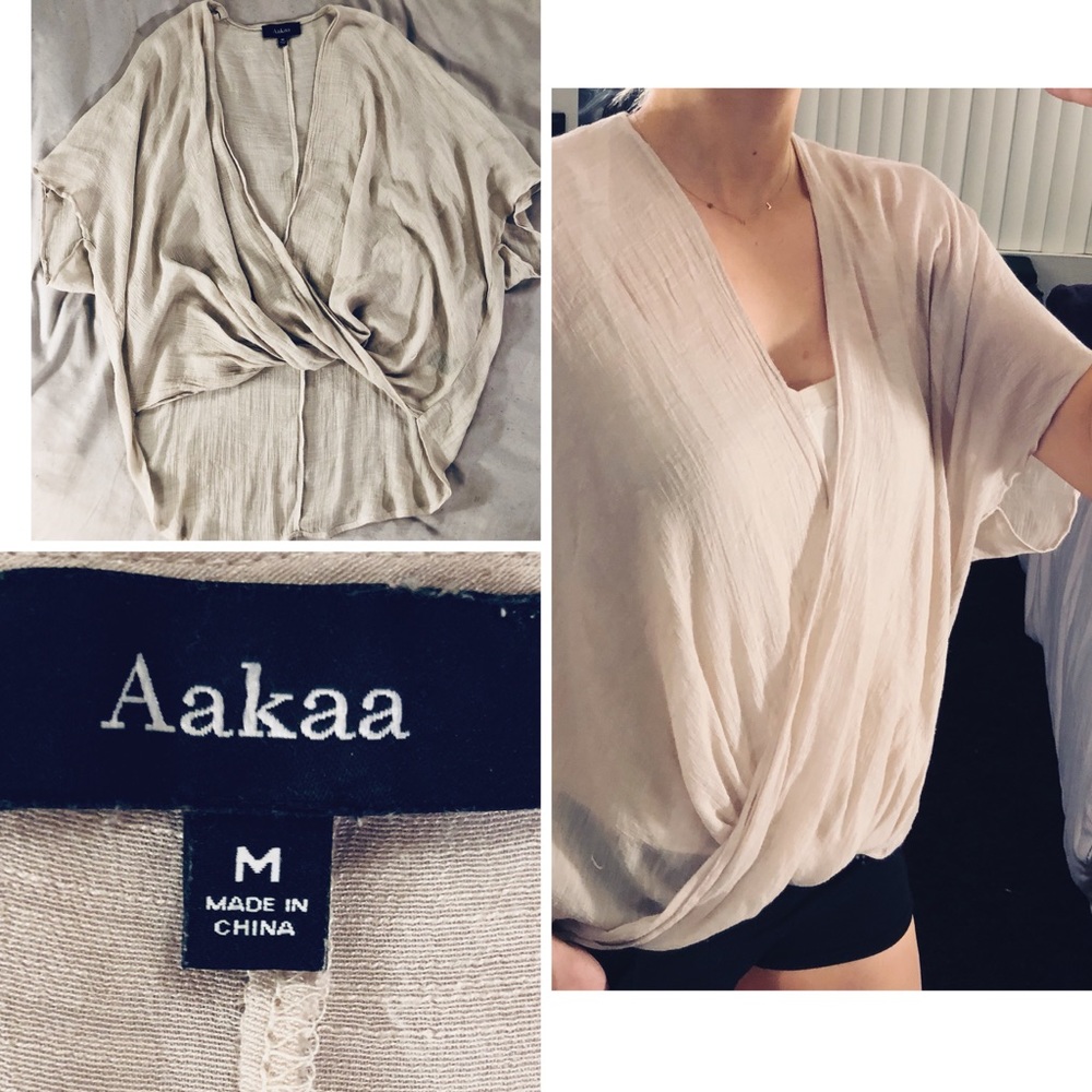 Aakaa Top